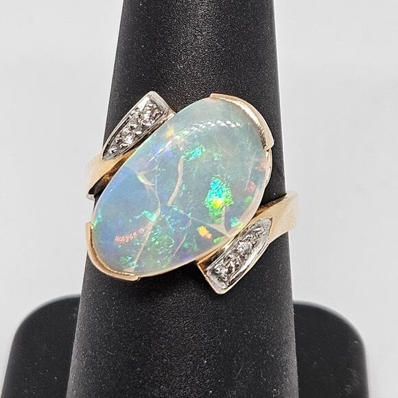 14k Gold Australian Opal 4 Diamond Chips Ring Size 6.5 Blue Green Fire 585 Gold - Picture 1 of 11